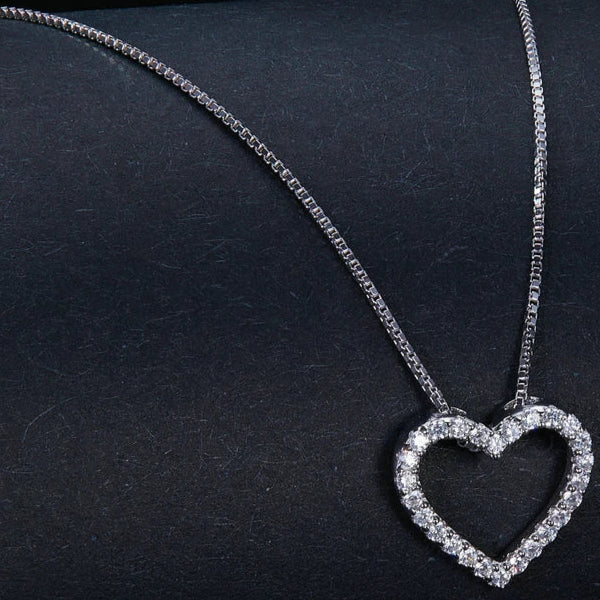 Moissanite 925 Sterling Silver Heart Necklaces